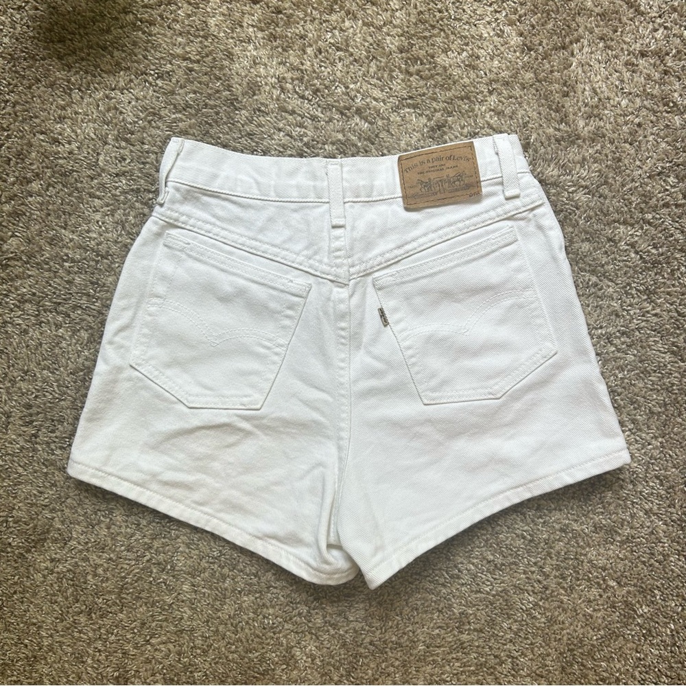 High-Waist White Denim Women’s Shorts - Picture 7 of 12